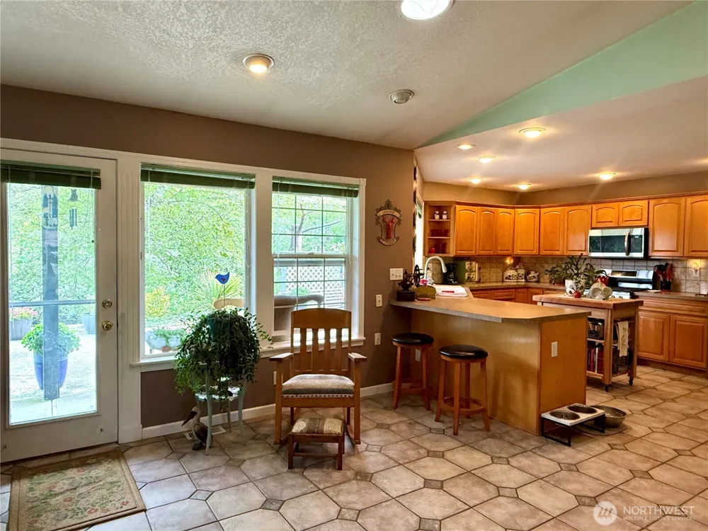 30214 H STREET Ocean Park, WA 98640