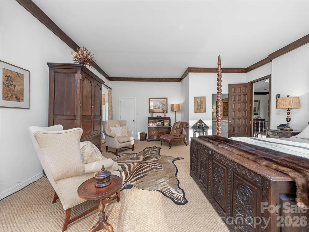 65 Crestwood Road Asheville, NC 28804