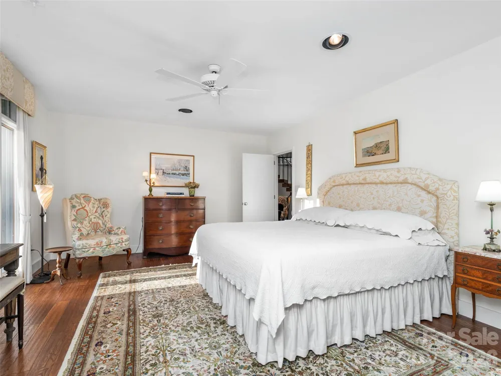 65 Crestwood Road Asheville, NC 28804