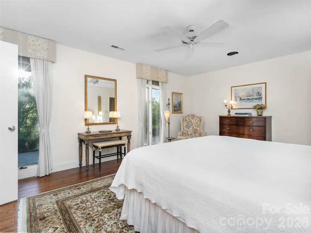 65 Crestwood Road Asheville, NC 28804