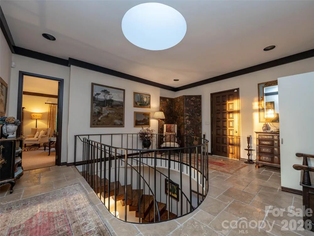 65 Crestwood Road Asheville, NC 28804