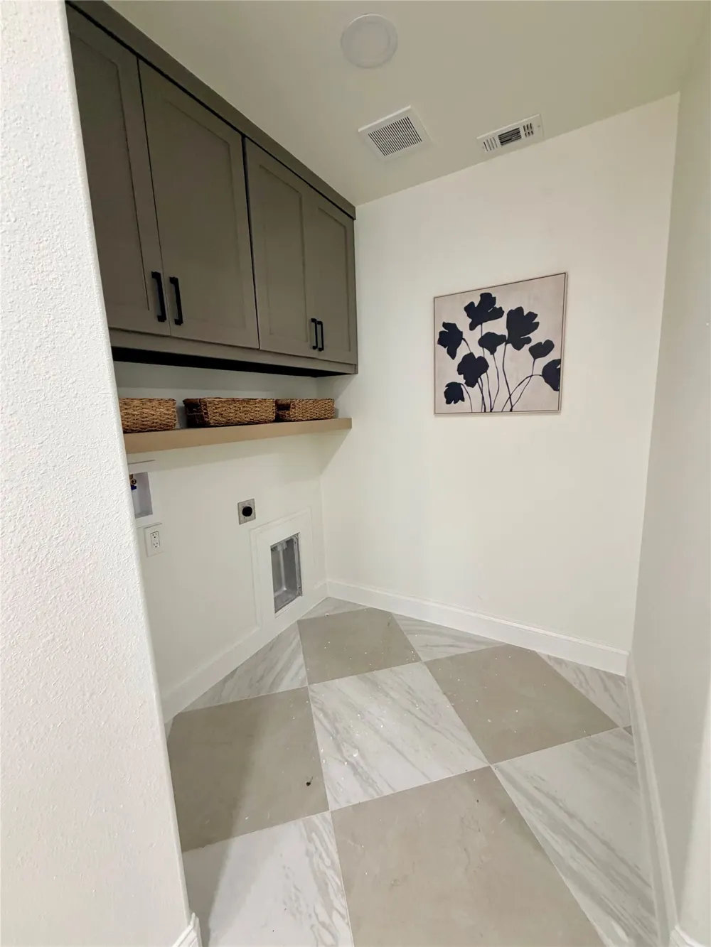 7881 La Cabeza Drive Dallas, TX 75248