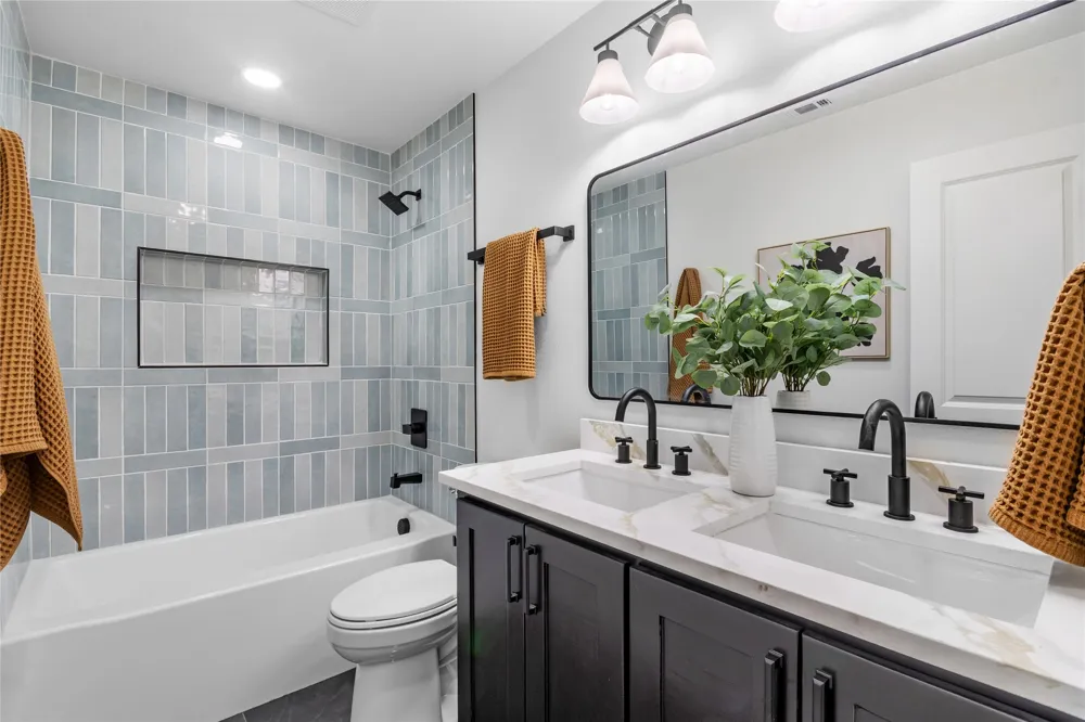 7881 La Cabeza Drive Dallas, TX 75248