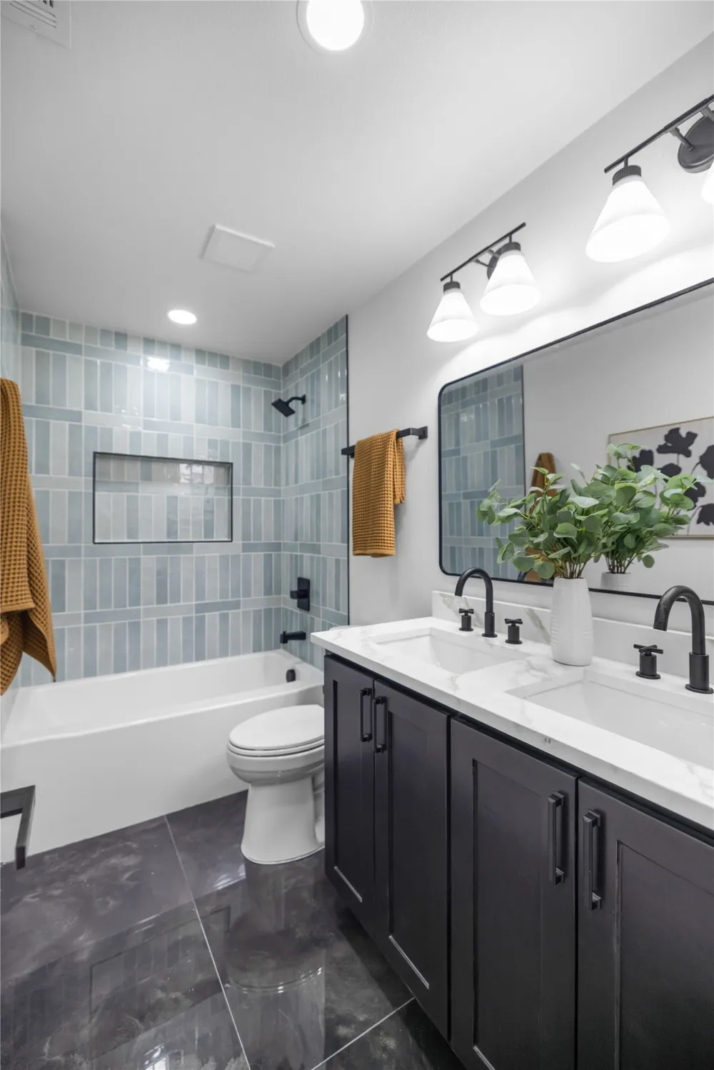 7881 La Cabeza Drive Dallas, TX 75248