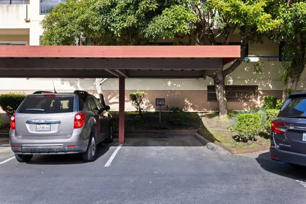 1551 Southgate Avenue #163 Daly City, CA 94015