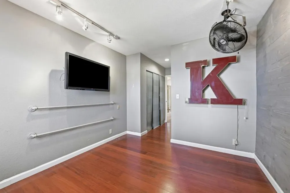 1204 Wisconsin Street San Francisco, CA 94107