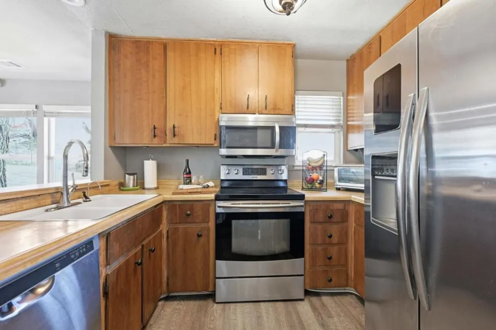 1204 Wisconsin Street San Francisco, CA 94107