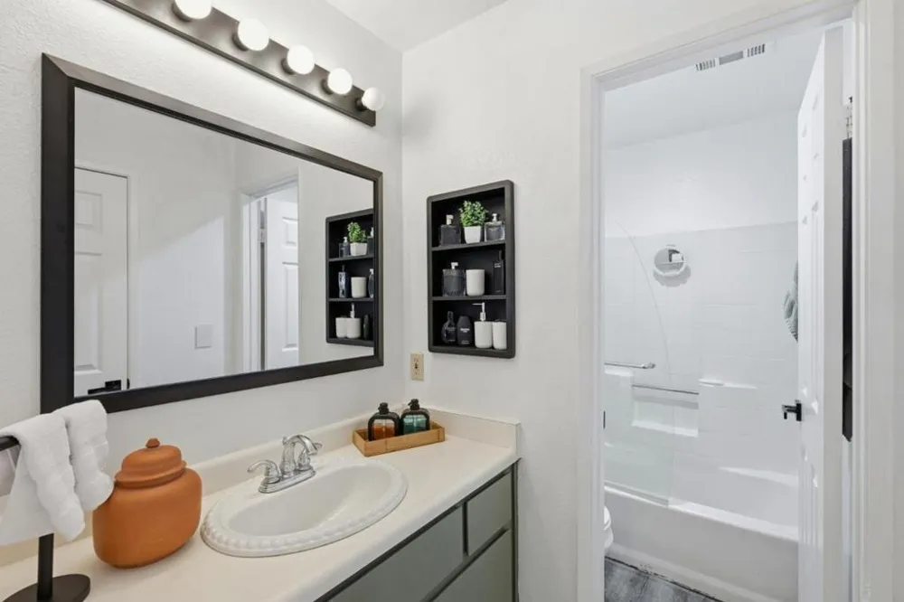 1204 Wisconsin Street San Francisco, CA 94107