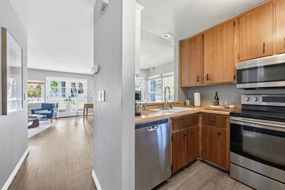 1204 Wisconsin Street San Francisco, CA 94107