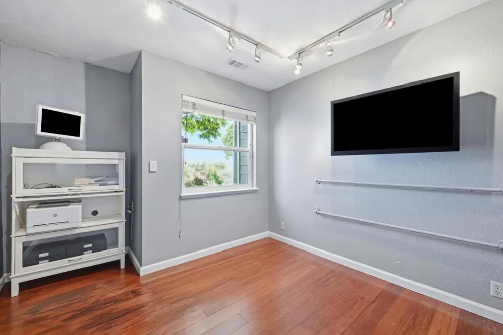 1204 Wisconsin Street San Francisco, CA 94107
