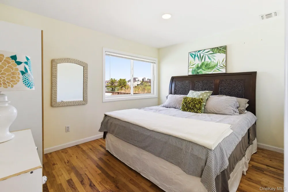 818 Dune Road Westhampton Beach, NY 11978