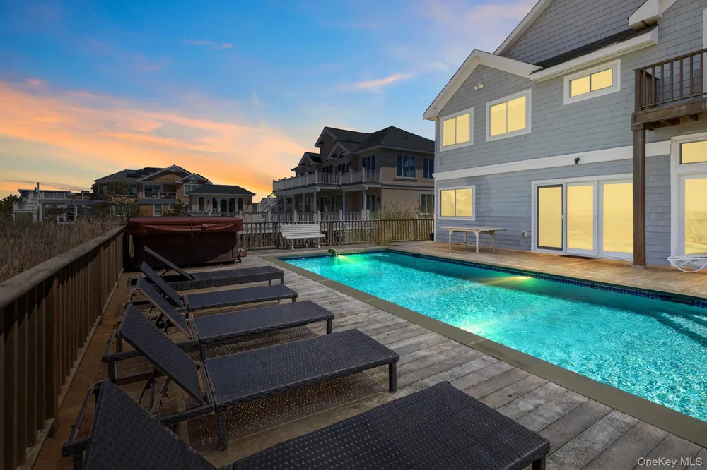 818 Dune Road Westhampton Beach, NY 11978