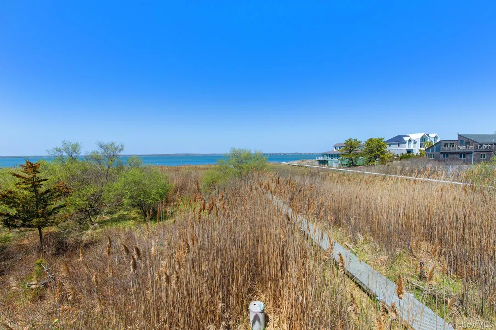 818 Dune Road Westhampton Beach, NY 11978