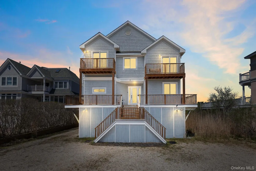 818 Dune Road Westhampton Beach, NY 11978