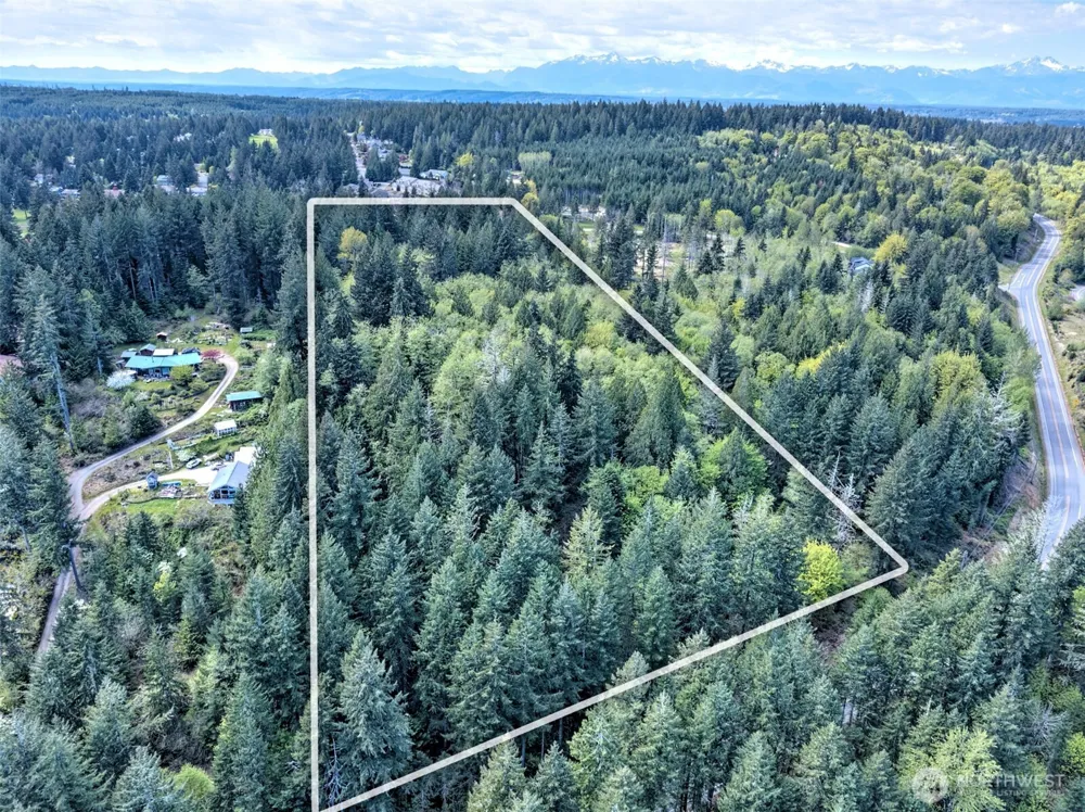 19381 E State Highway 3 Allyn, WA 98524