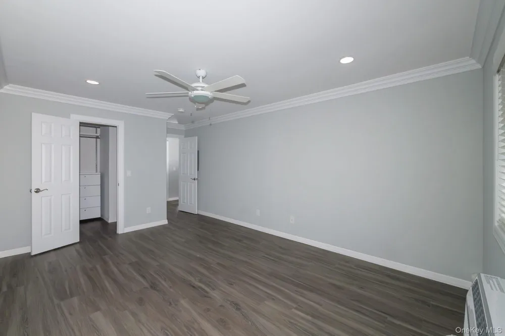 19 Cassa Loop #19 Holtsville, NY 11742