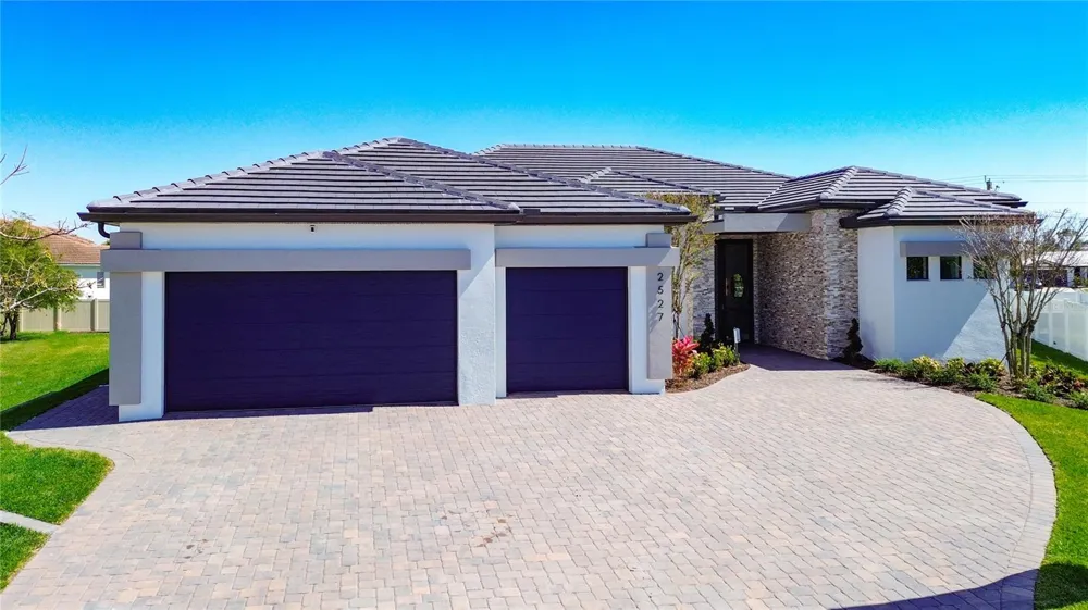 2527 GLEASON PARKWAY Cape Coral, FL 33914