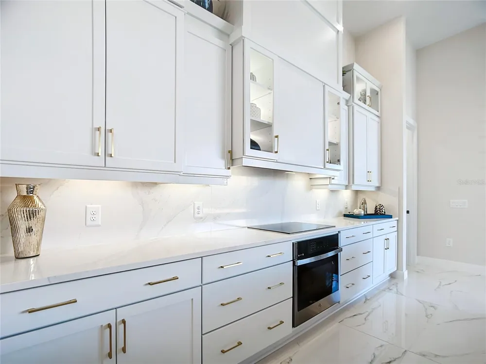 2527 GLEASON PARKWAY Cape Coral, FL 33914