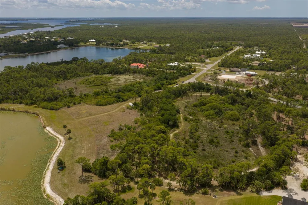 FALCON COURT Venice, FL 34293