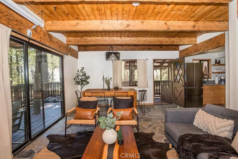 1600 Woodland Pine Mountain Club, CA 93222