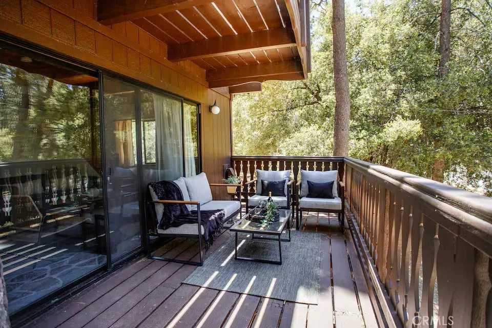 1600 Woodland Pine Mountain Club, CA 93222