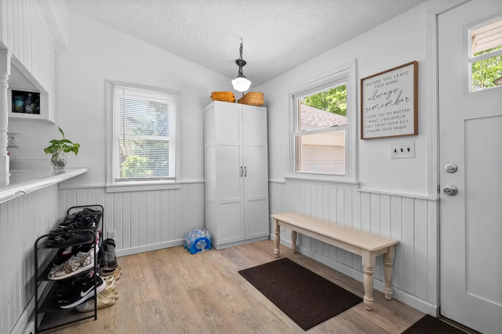 220 S Anderson Street Plainwell City, MI 49080