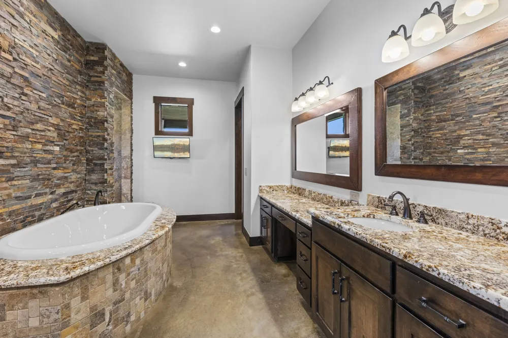 297 Kylie Rae Court Round Mountain, TX 78663