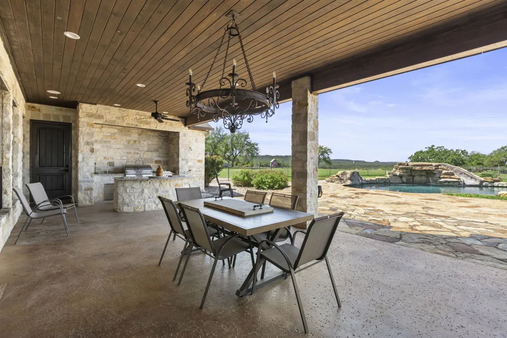 297 Kylie Rae Court Round Mountain, TX 78663