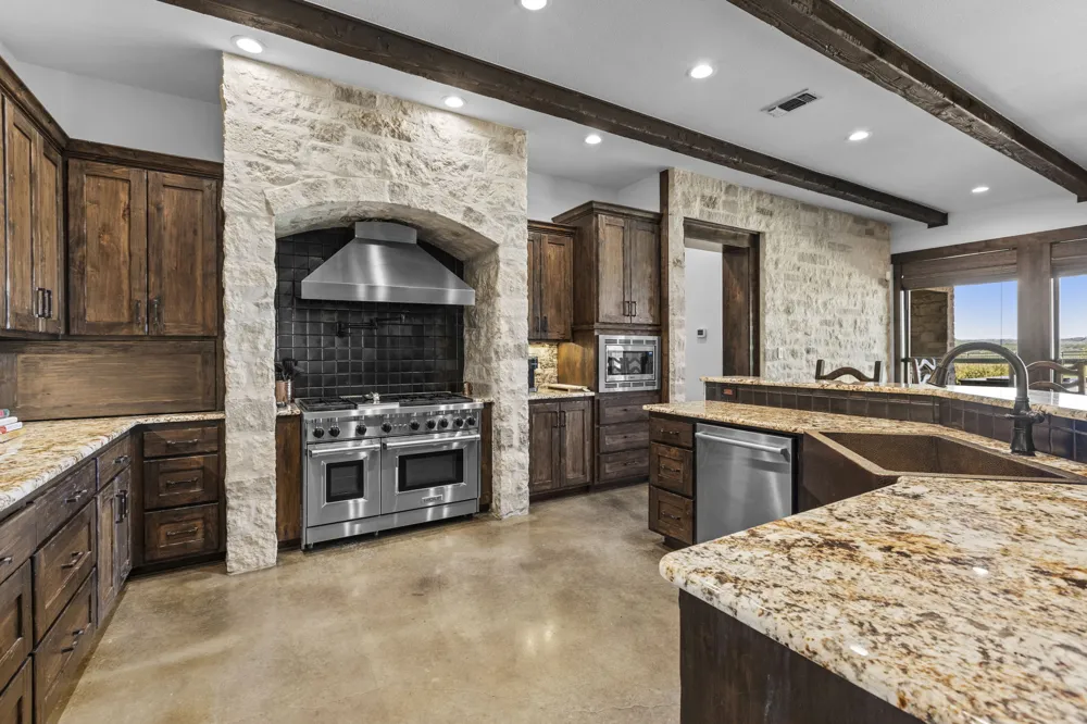 297 Kylie Rae Court Round Mountain, TX 78663