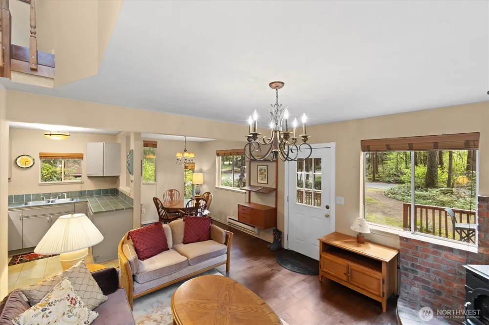 6989 Snoqualmie Place Glacier, WA 98244