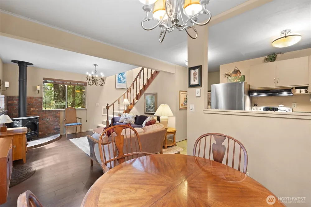 6989 Snoqualmie Place Glacier, WA 98244