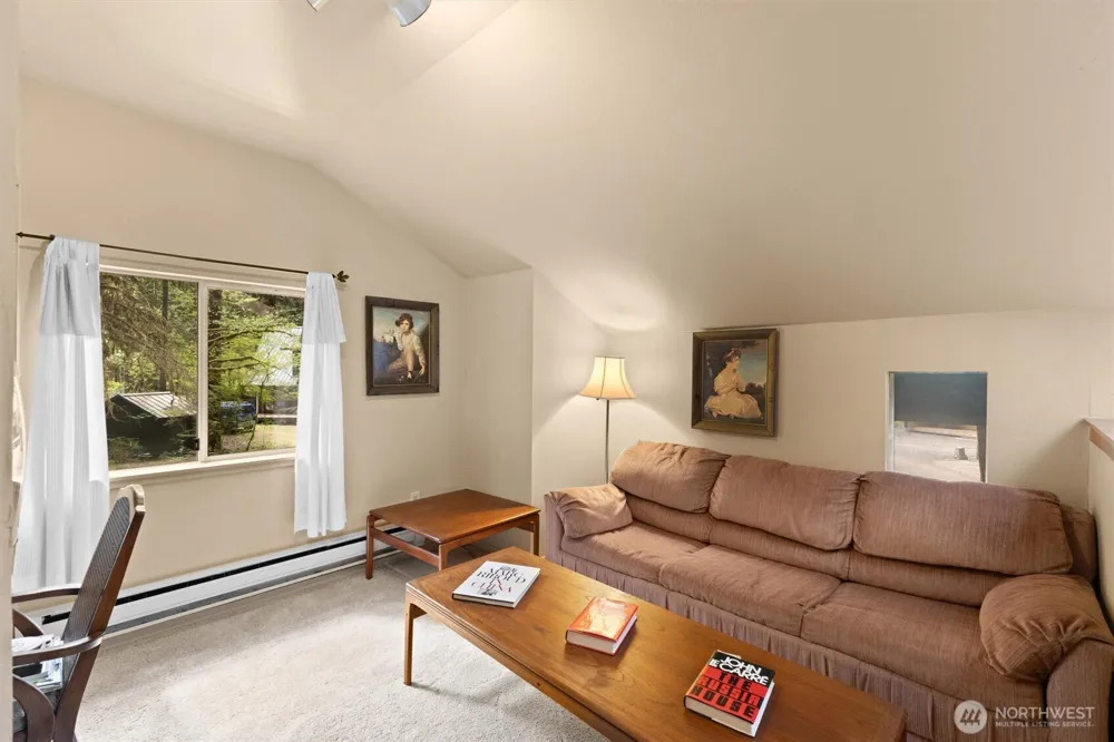 6989 Snoqualmie Place Glacier, WA 98244
