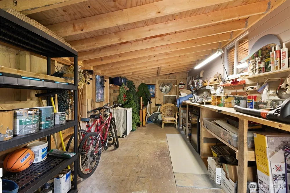 6989 Snoqualmie Place Glacier, WA 98244