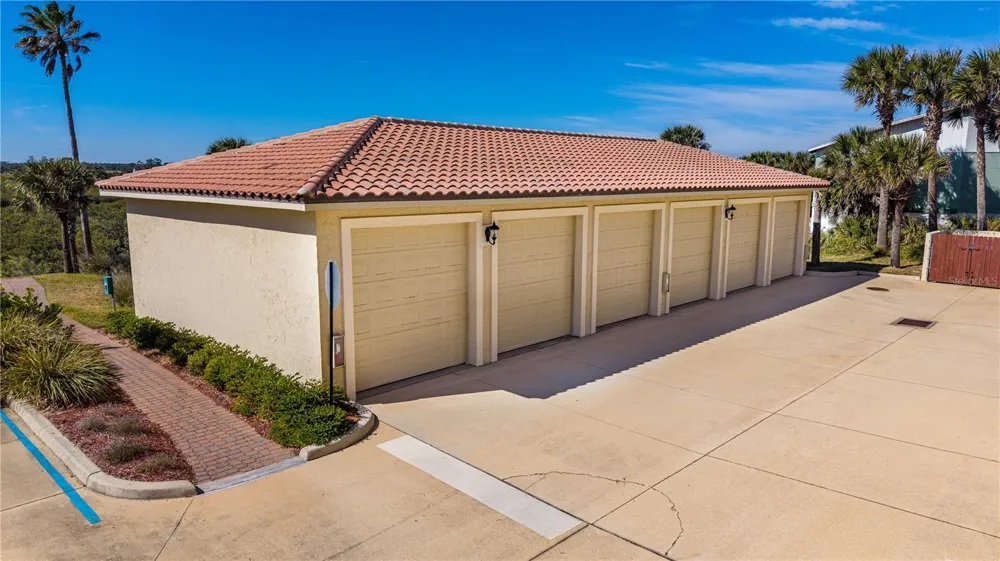 2450 OCEAN SHORE BOULEVARD #211 Flagler Beach, FL 32136