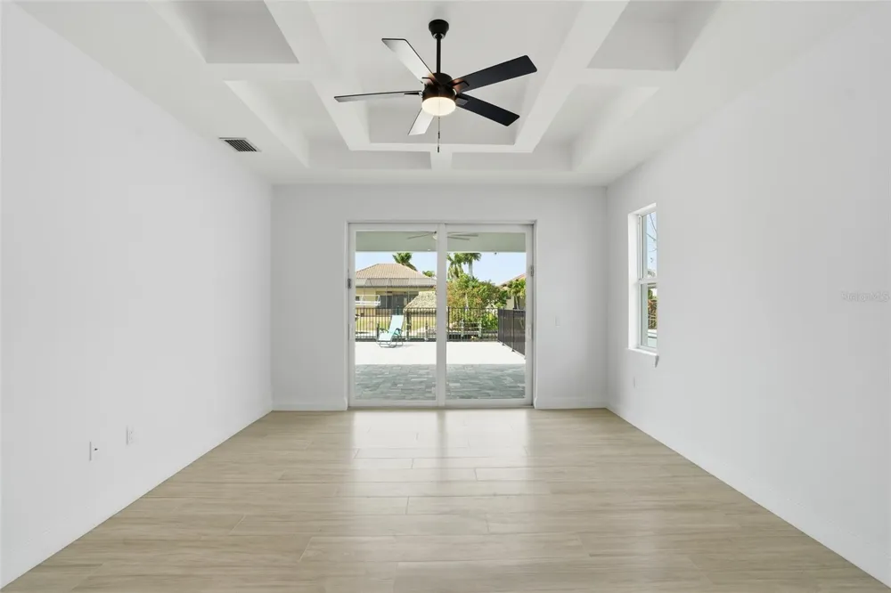 1625 SW 44TH TERRACE Cape Coral, FL 33914