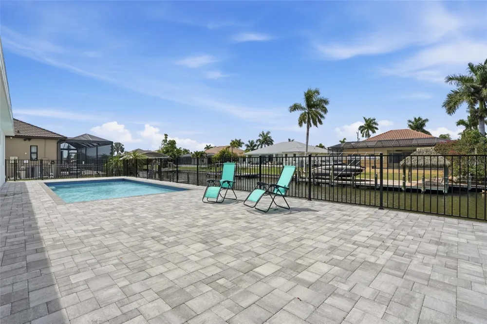 1625 SW 44TH TERRACE Cape Coral, FL 33914