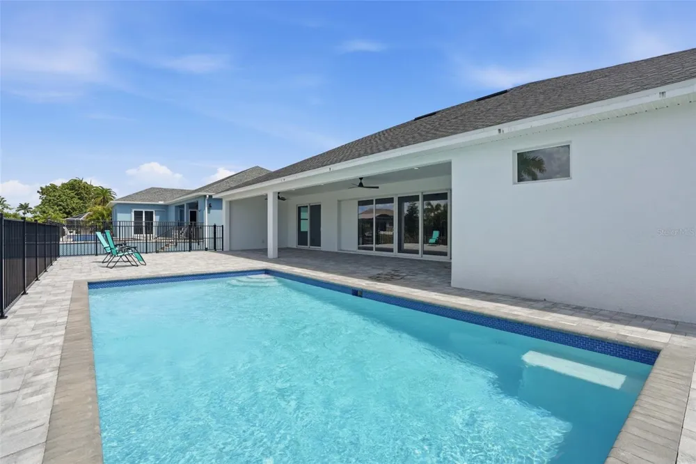 1625 SW 44TH TERRACE Cape Coral, FL 33914