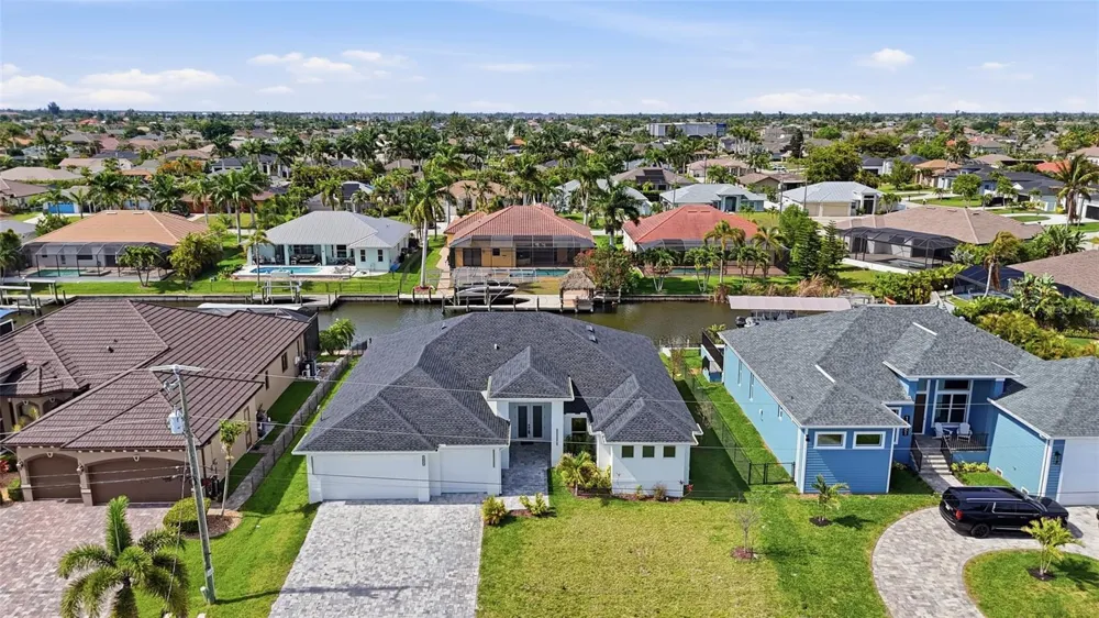 1625 SW 44TH TERRACE Cape Coral, FL 33914