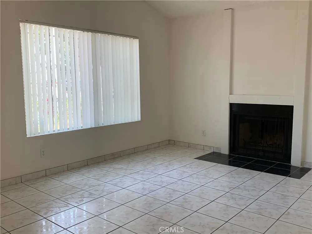 11414 Strathern North Hollywood, CA 91605