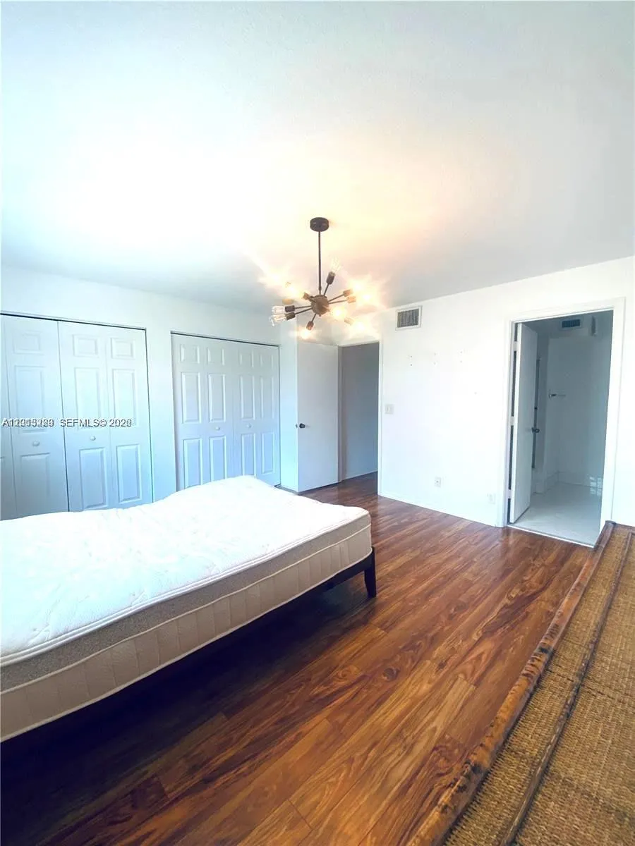 2567 Cordoba Bnd Weston, FL 33327