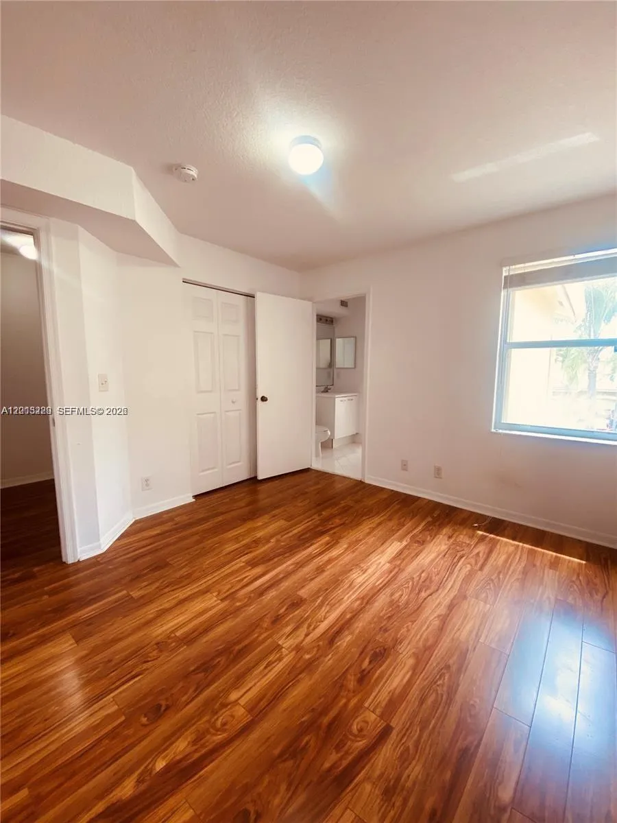 2567 Cordoba Bnd Weston, FL 33327