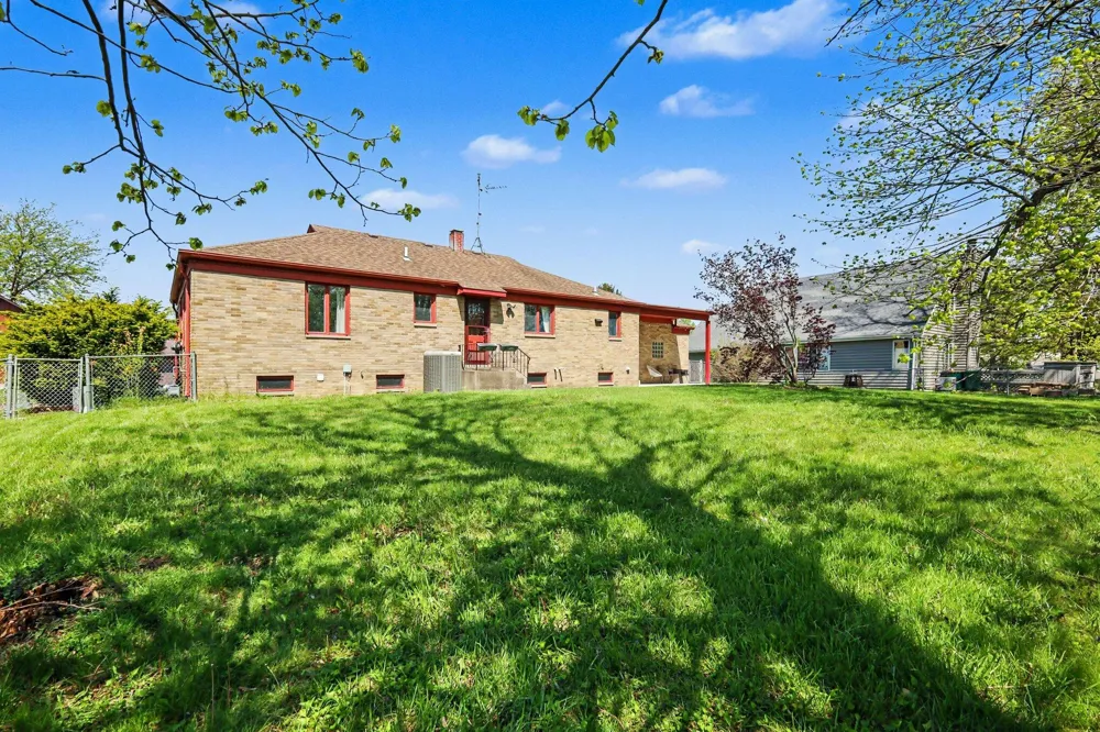 1385 Brandywine Road Crown Point, IN 46307