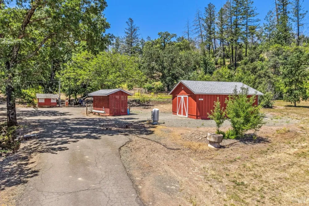 3567 State Highway 128 Calistoga, CA 94515