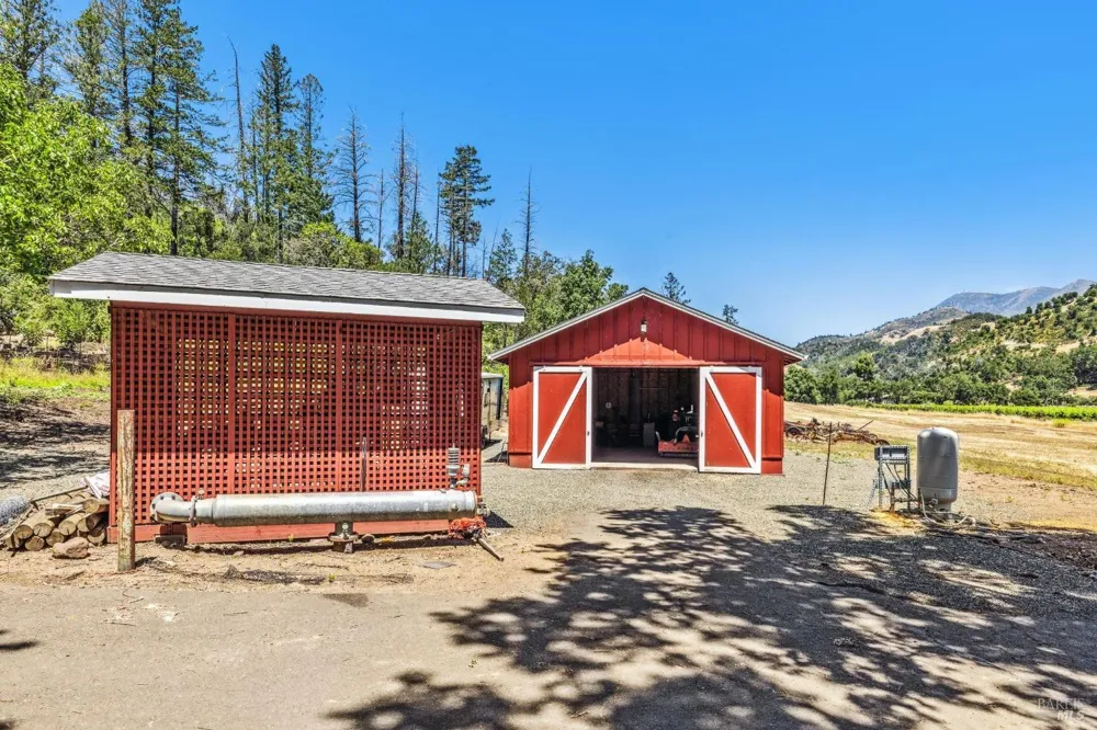 3567 State Highway 128 Calistoga, CA 94515