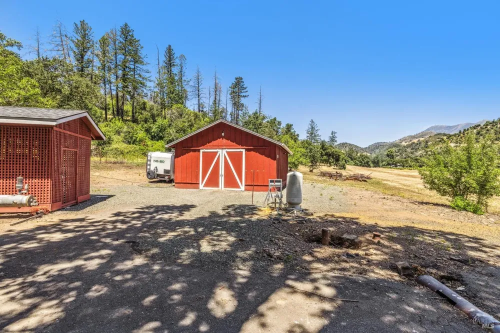 3567 State Highway 128 Calistoga, CA 94515