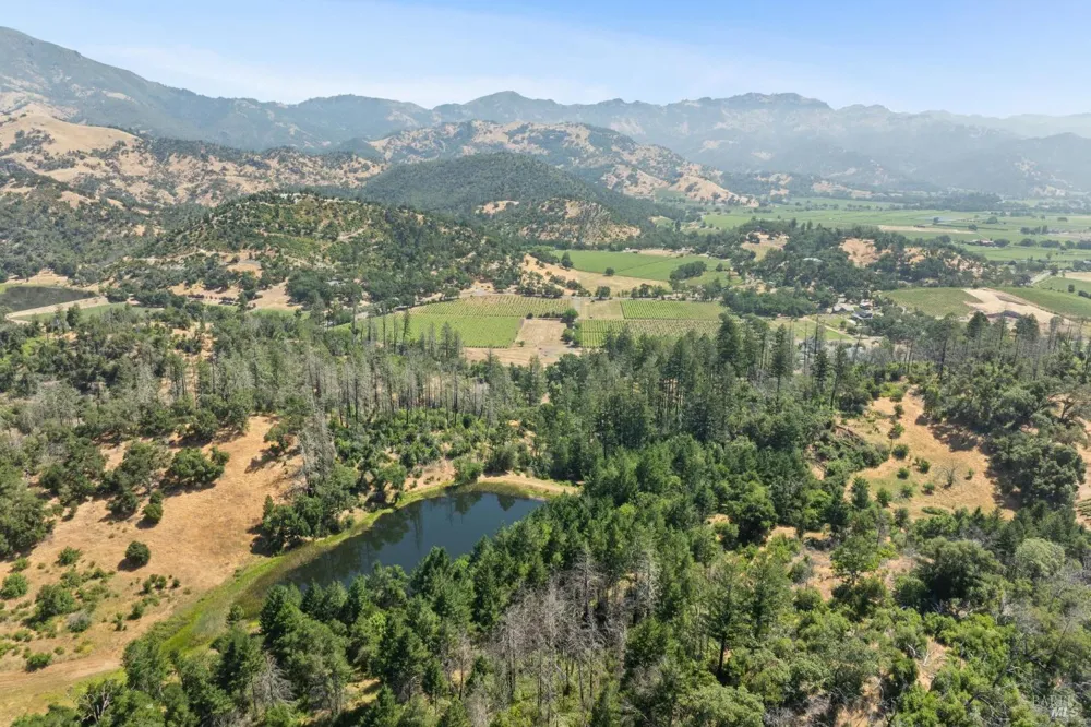 3567 State Highway 128 Calistoga, CA 94515
