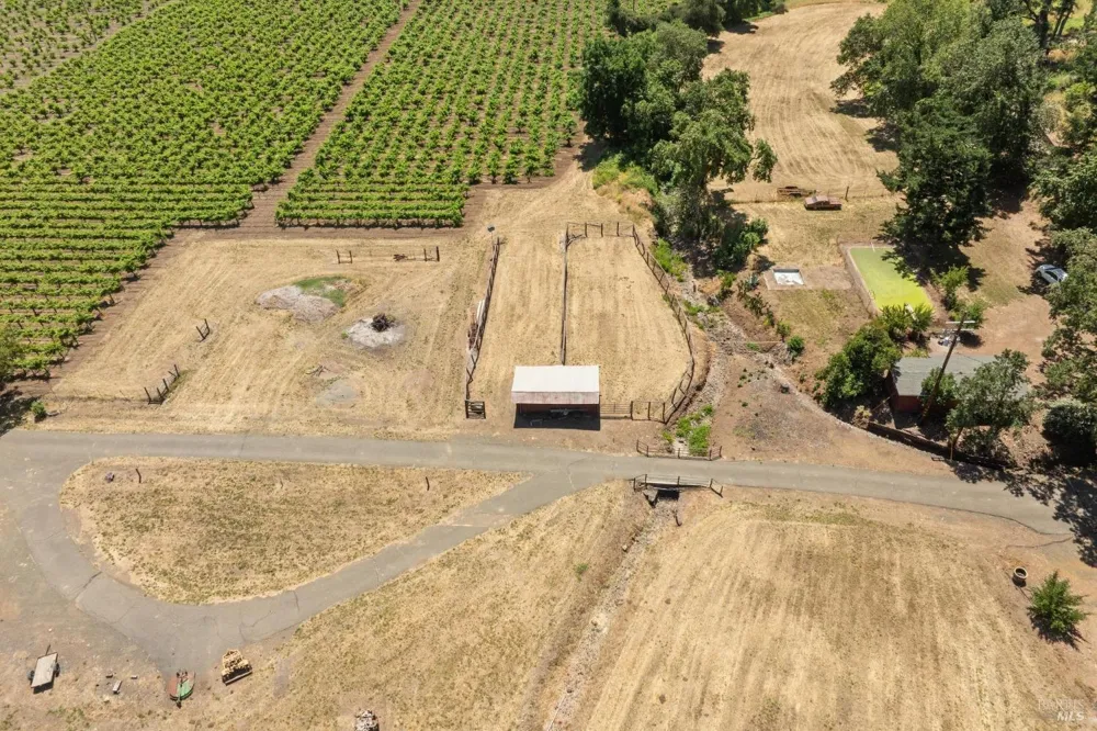 3567 State Highway 128 Calistoga, CA 94515