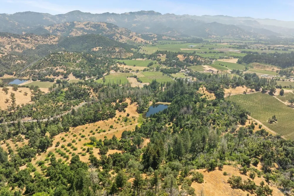 3567 State Highway 128 Calistoga, CA 94515