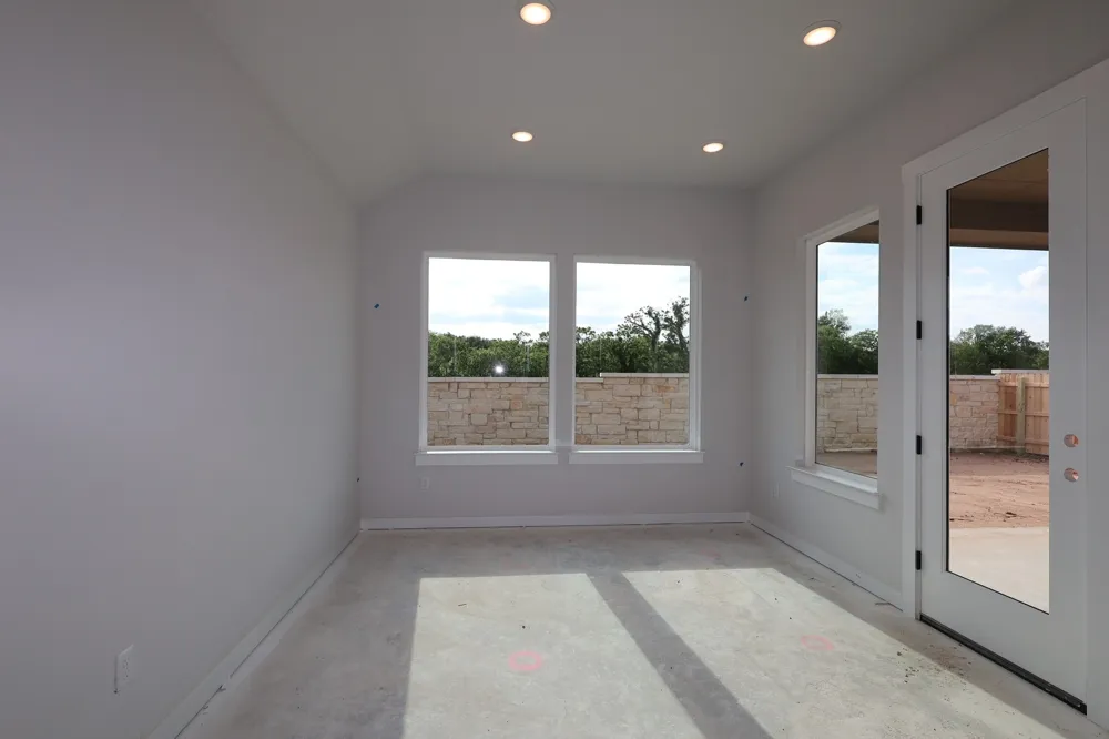 10728 Worth Lane Manor, TX 78653