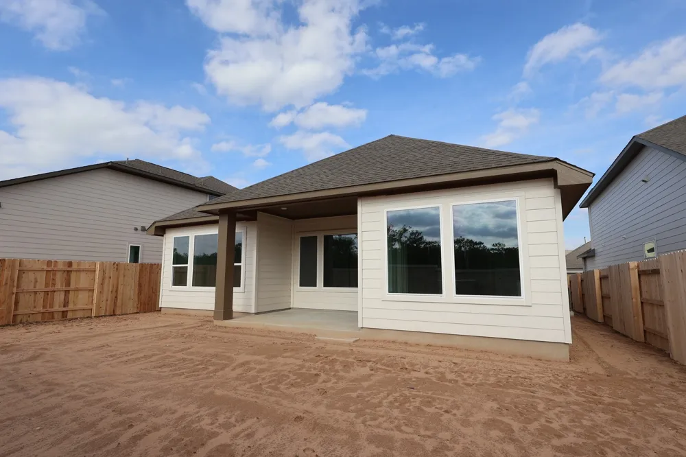 10728 Worth Lane Manor, TX 78653